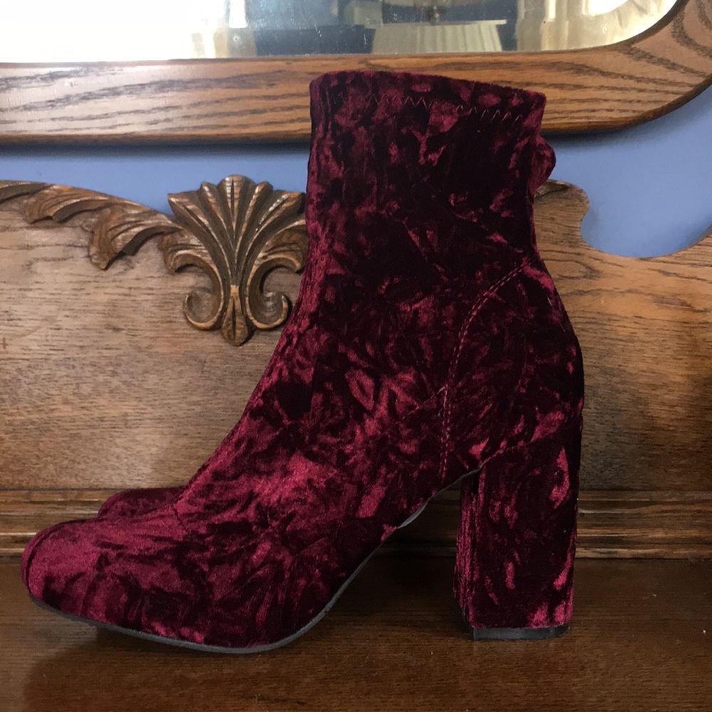 MIA velvet booties. Size 8.5.
